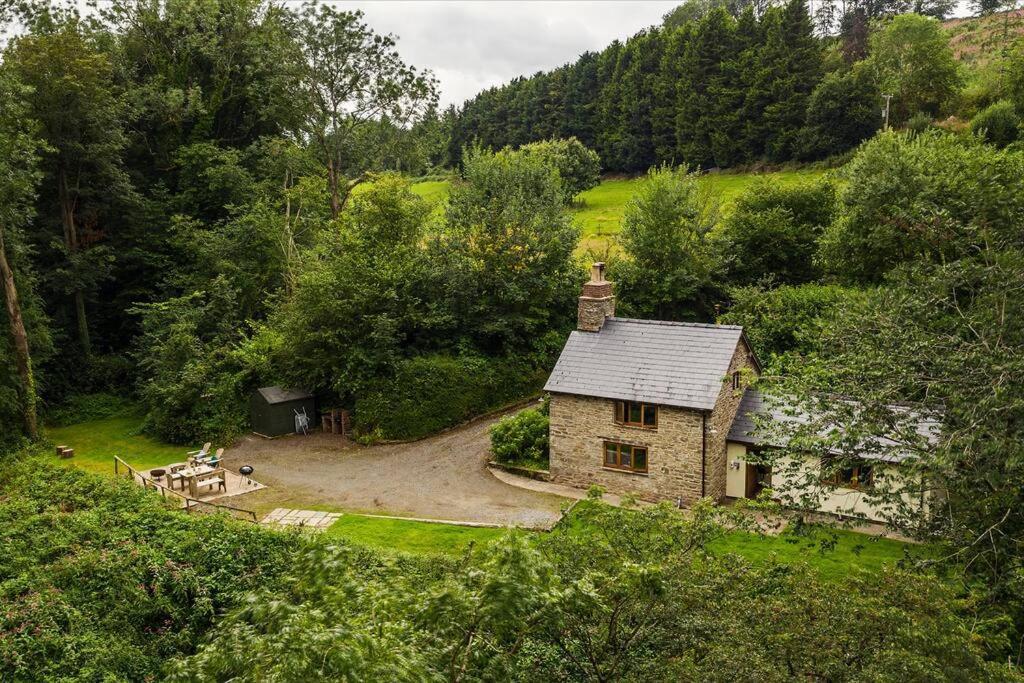 Cabalva Mill Cottage - Very Private And With Views Over The River Wye Clifford Экстерьер фото